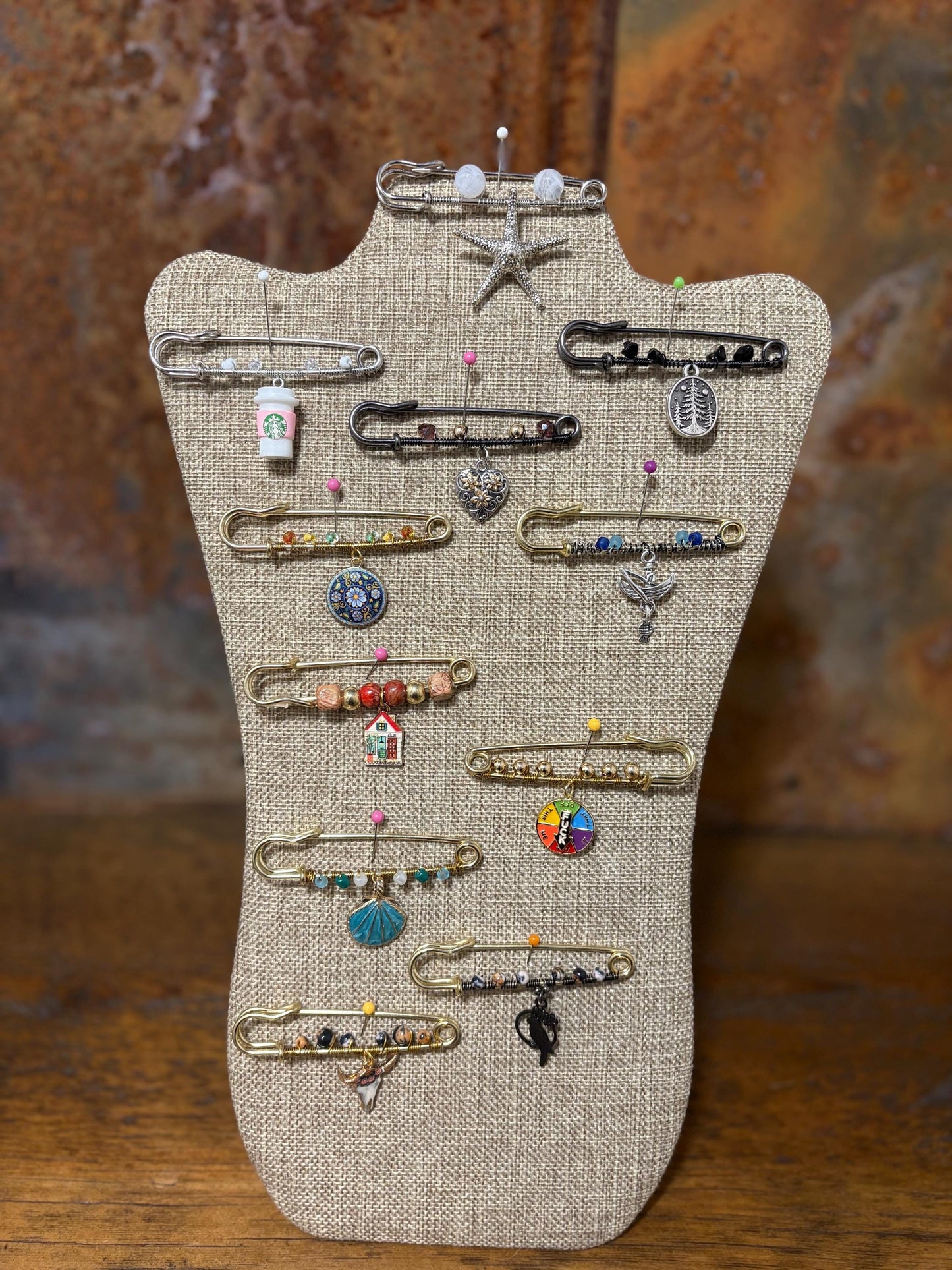 Handmade Beaded Safety Pin Brooch: Western Boho Fashion Accessory Black Parrot