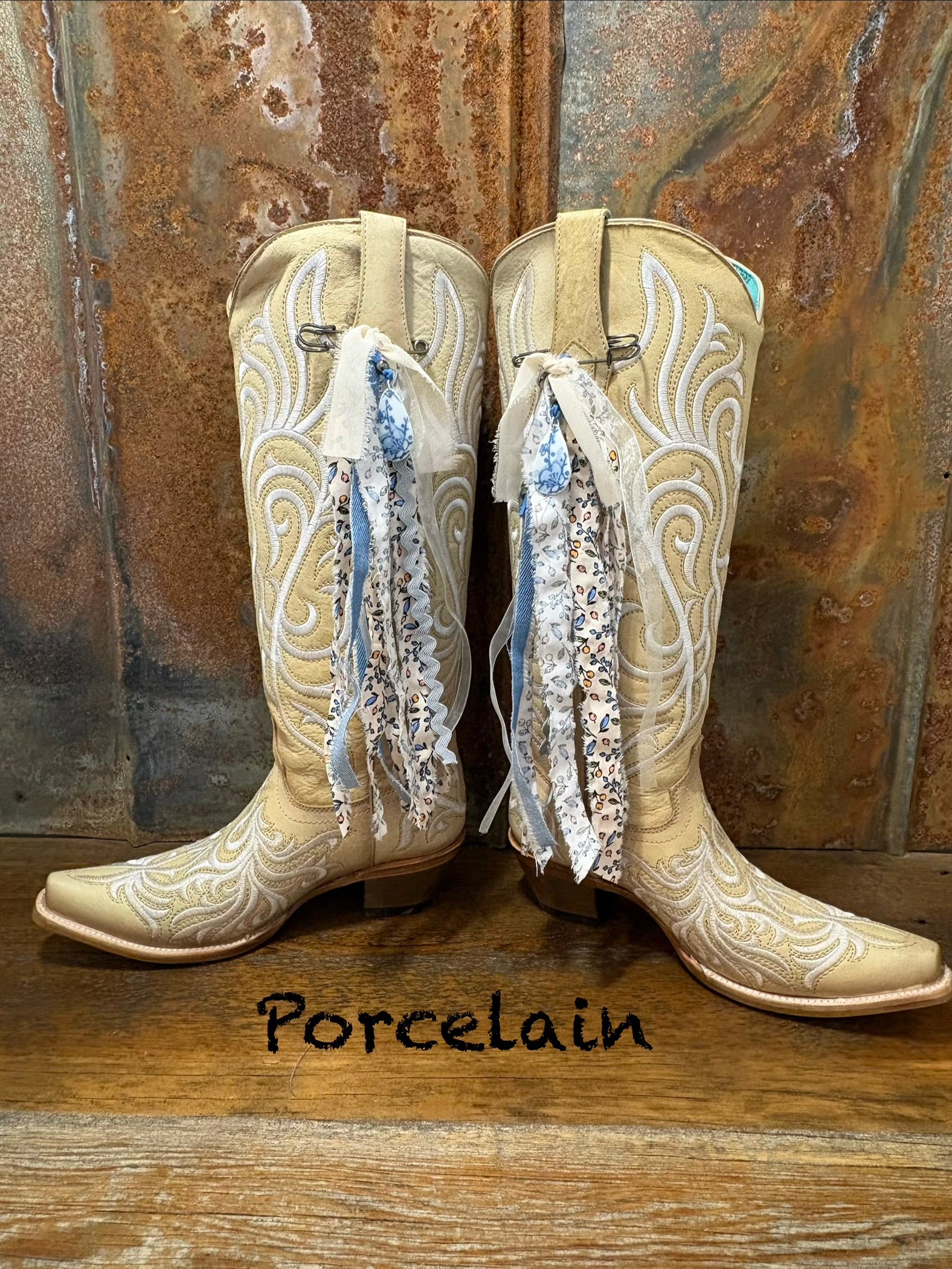 Cowboy Boot Ties Bows Dangles - Western Boho Cowgirl Handmade accessory - Porcelain