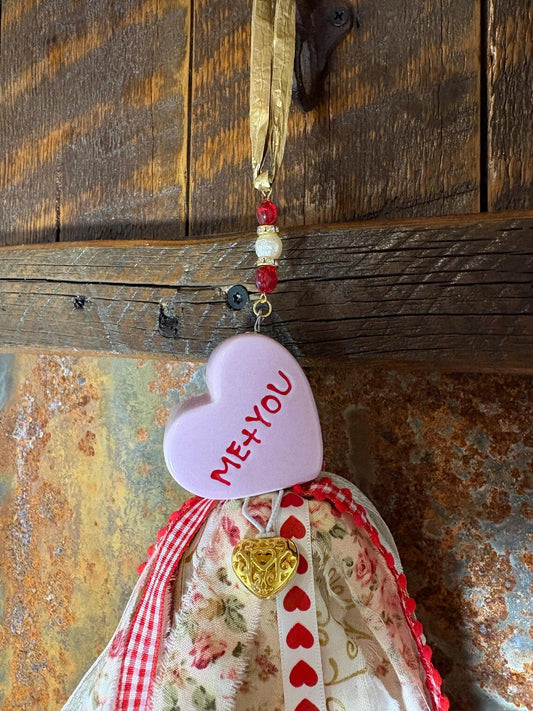 Me + You Anniversary Valentines Day Gift Heart Salt Shaker Tassel Gold Puffer Heart Charm