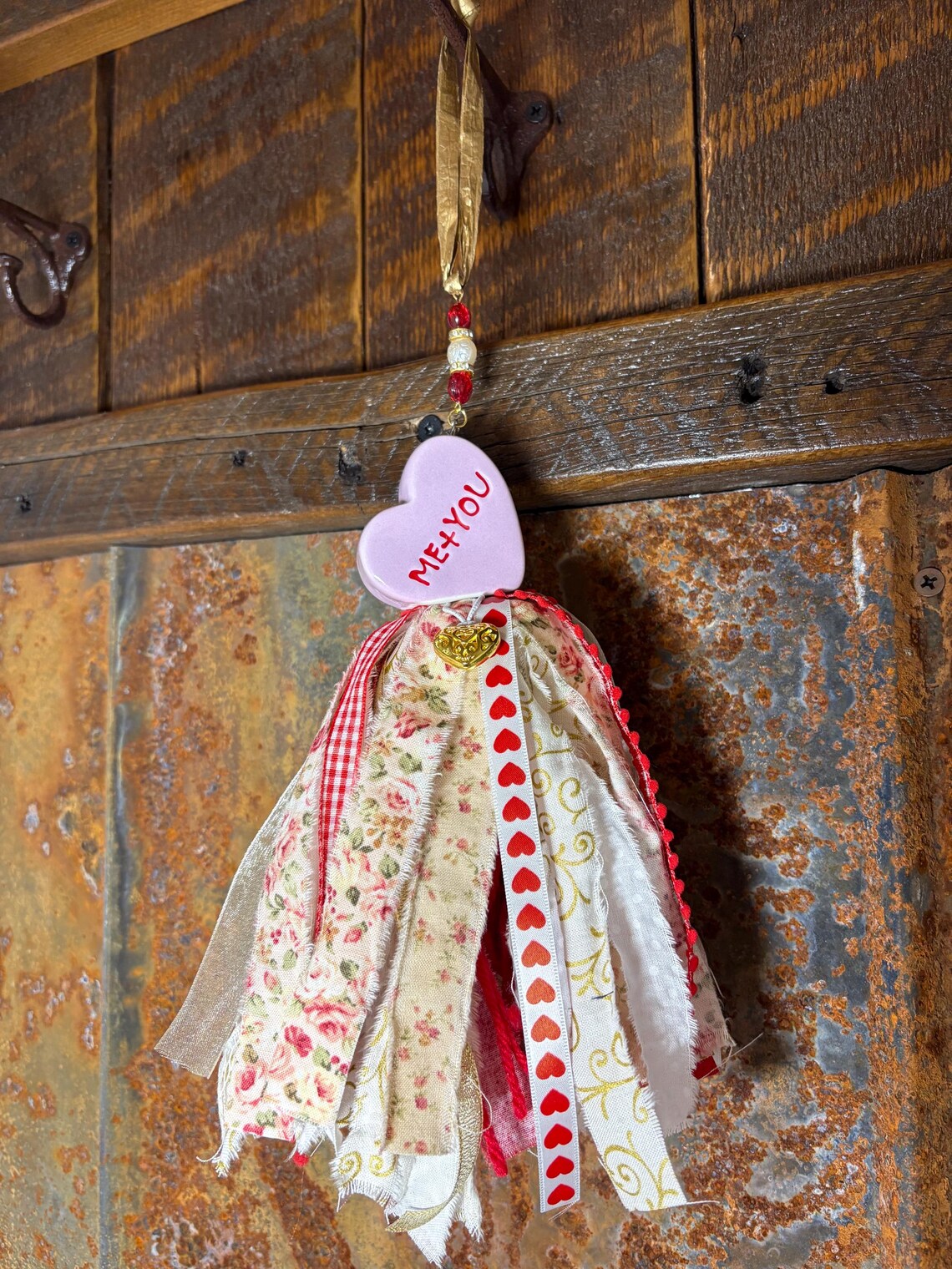 Me + You Anniversary Valentines Day Gift Heart Salt Shaker Tassel Gold Puffer Heart Charm
