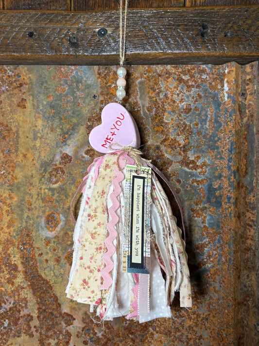 Me + You Anniversary Valentines Day Gift Heart Salt Shaker Tassel I'm happiest when I'm with you