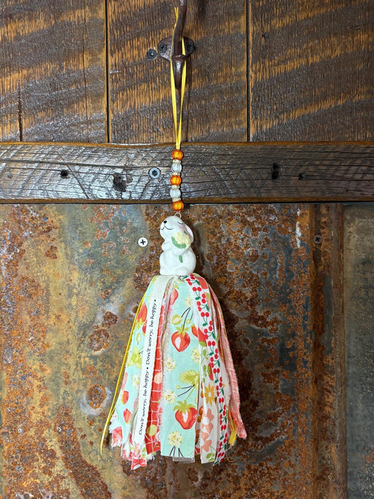 Bunny Rabbit Salt Shaker Tassel -Don’t worry, be hoppy