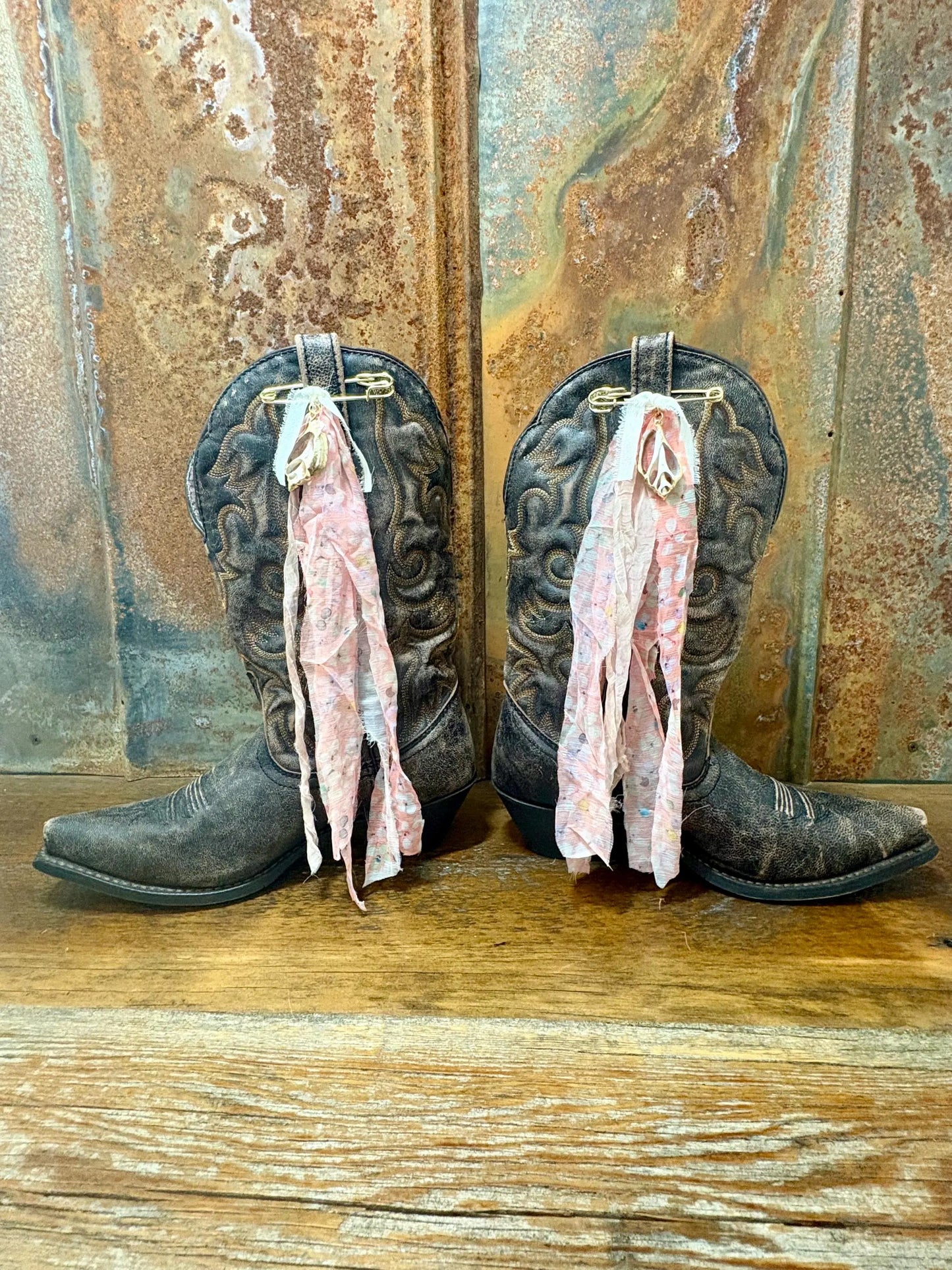 Cowboy Boot Ties Bows Dangles - Western Boho Cowgirl Handmade accessory - Beachin' 2