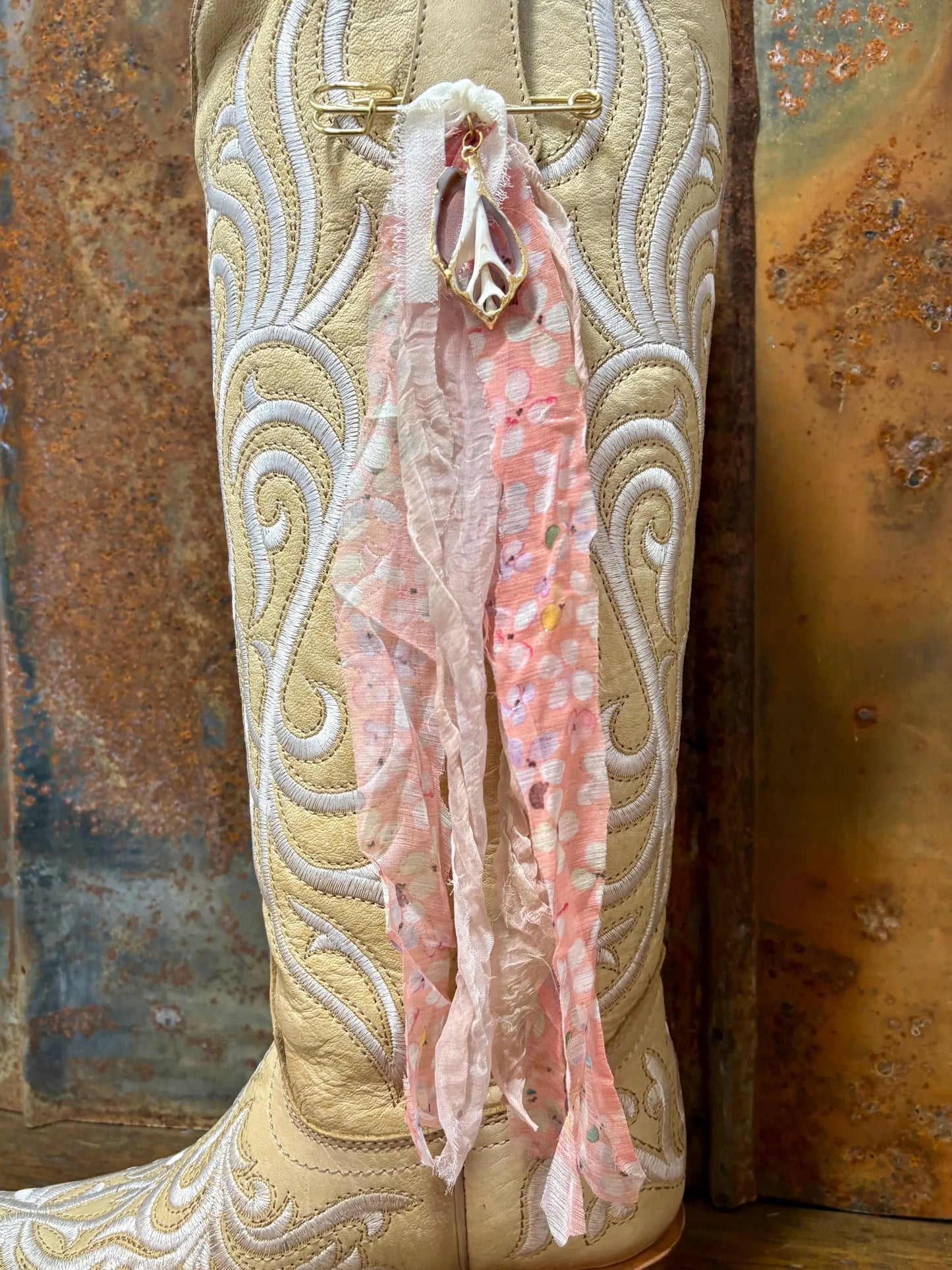 Cowboy Boot Ties Bows Dangles - Western Boho Cowgirl Handmade accessory - Beachin' 2