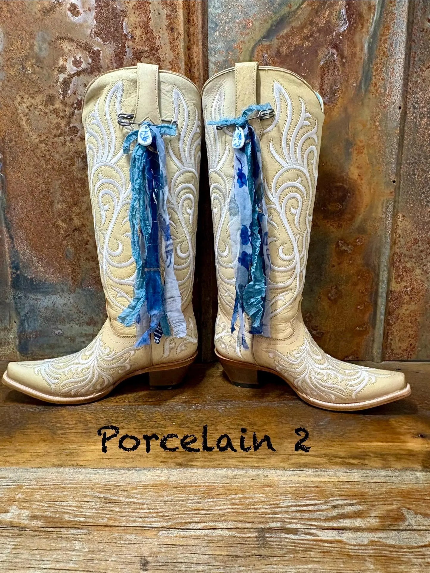 Cowboy Boot Ties Bows Dangles - Western Boho Cowgirl Handmade accessory - Porcelain 2