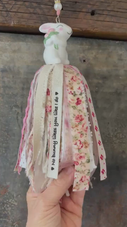 Bunny Rabbit Salt Shaker Tassel -No bunny likes you like I do