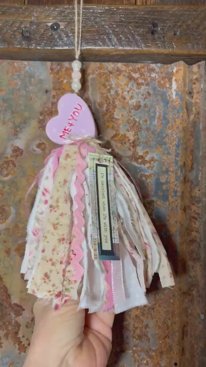 Me + You Anniversary Valentines Day Gift Heart Salt Shaker Tassel I'm happiest when I'm with you